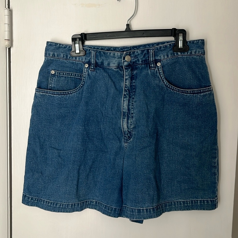 Vintage high waisted shorts
